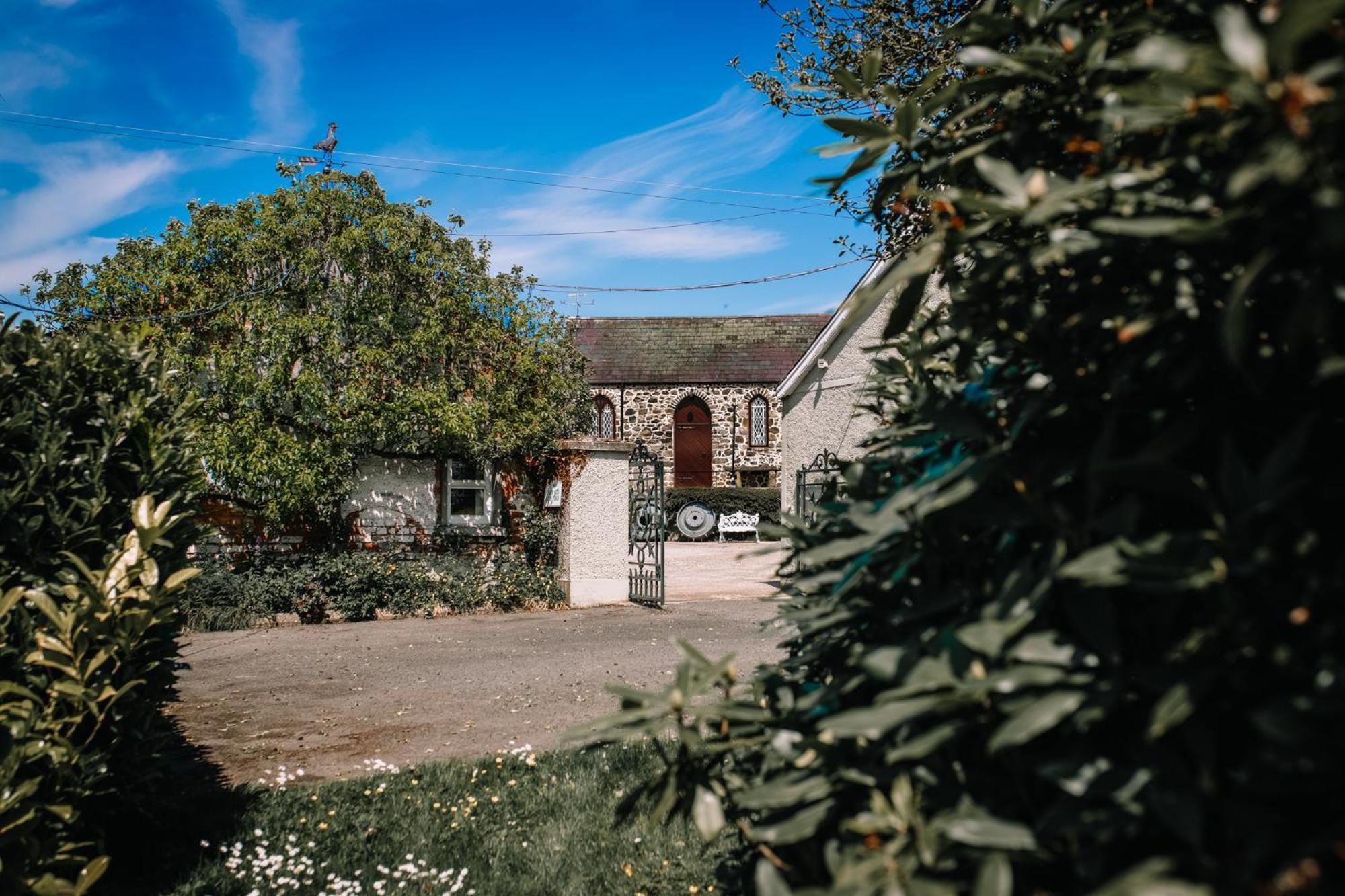 Brookhall Cottages Lisburn Bagian luar foto